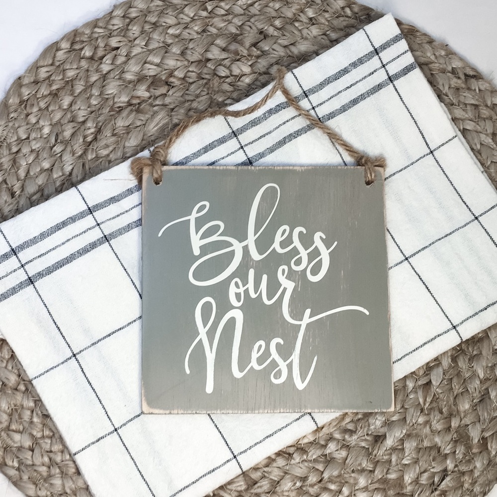 🛒2/$18!🛒 Bless Our Nest Painted Sign - Picture 3 of 4
